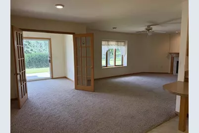 109 Elizabeth Court, Deerfield, WI 53531 - Photo 5
