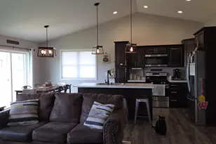 678 Westfield Ave, Janesville, WI 53536 - Photo 7