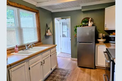 1326 Gartland Avenue, Janesville, WI 53548 - Photo 9