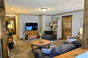 1326 Gartland Ave, Janesville, WI 53548 - Photo 3