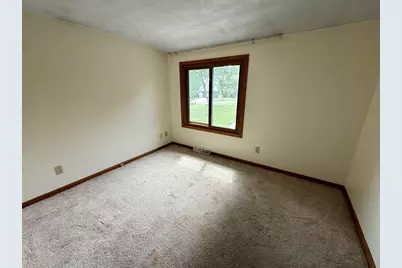 1475 Pineview Drive, Reedsburg, WI 53959 - Photo 15