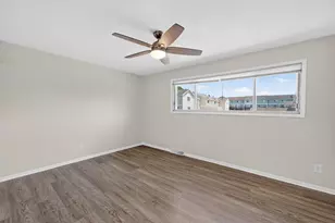 6949 Chester Dr, Madison, WI 53719 - Photo 15