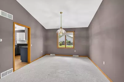 7129 Countrywood Lane, Madison, WI 53719 - Photo 5
