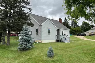 1360 W Seminary St, Richland Center, WI 53581 - Photo 5