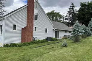 1360 W Seminary St, Richland Center, WI 53581 - Photo 7