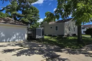 2201 6th St, Monroe, WI 53566 - Photo 3