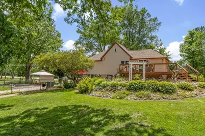 10328 W State Road 81, Beloit, WI 53511 - Photo 43
