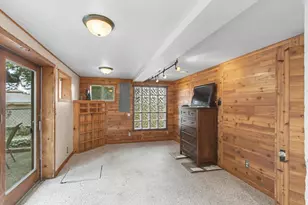 10328 W State Road 81, Beloit, WI 53511 - Photo 25