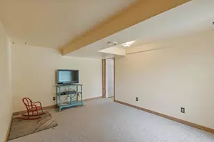 10328 W State Road 81, Beloit, WI 53511 - Photo 29