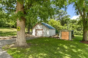 10328 W State Road 81, Beloit, WI 53511 - Photo 45