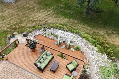 10328 W State Road 81, Beloit, WI 53511 - Photo 37