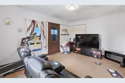 2069 Winnebago Street, Madison, WI 53704 - Photo 9