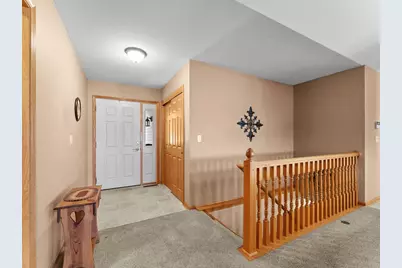 108 Sarahs Way, Sheboygan Falls, WI 53085 - Photo 5