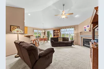108 Sarahs Way, Sheboygan Falls, WI 53085 - Photo 3