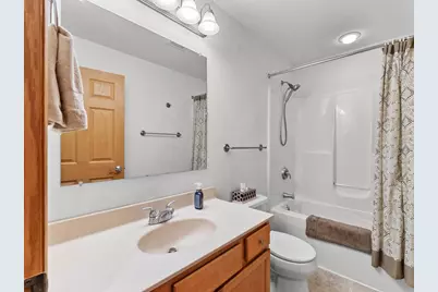 108 Sarahs Way, Sheboygan Falls, WI 53085 - Photo 15