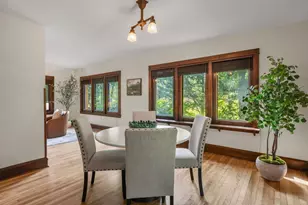 1210 Sweetbriar Rd, Madison, WI 53705 - Photo 9
