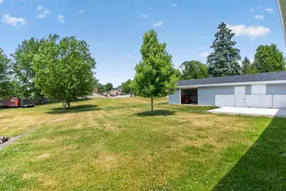500 Newville Street, Edgerton, WI 53534 - Photo 31