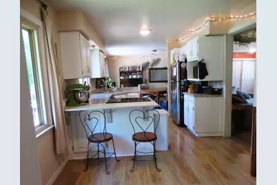 1020 Devonshire Drive, Oshkosh, WI 54902 - Photo 7