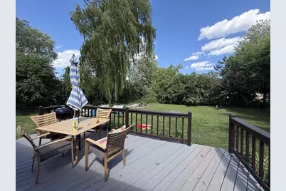 1020 Devonshire Drive, Oshkosh, WI 54902 - Photo 9