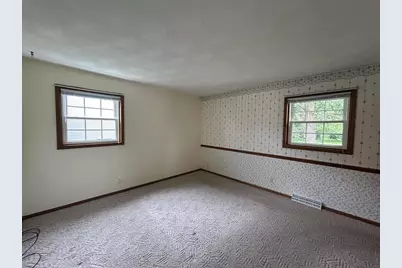 919 N Wuthering Hills Drive, Janesville, WI 53546 - Photo 15