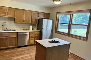 7002-7004 Longmeadow Rd, Madison, WI 53717 - Photo 5
