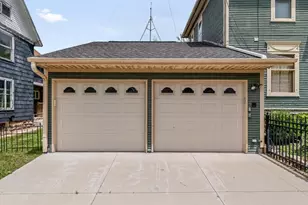 307 N Ludington St, Columbus, WI 53925 - Photo 3