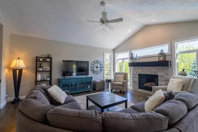 6128 Imperial Drive, Waunakee, WI 53597 - Photo 23
