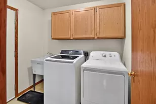 5651 Byrneland St, Fitchburg, WI 53711 - Photo 53