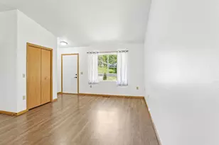 495 W Prairie St, Endeavor, WI 53930 - Photo 5