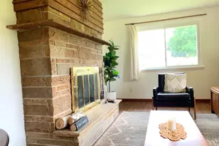 N1644 Poeppel Rd, Fort Atkinson, WI 53538 - Photo 17