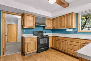 N5682 Meadowlark Rd, Sheboygan Falls, WI 53085 - Photo 13