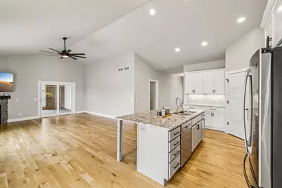 822 Ronald Overlook, Waunakee, WI 53597 - Photo 19