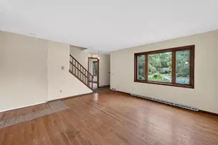 1605 Maple St, Middleton, WI 53562 - Photo 3