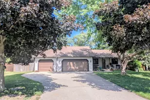 N7590 Island Dr, Pardeeville, WI 53954 - Photo 35