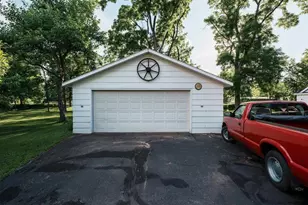 309 N Mechanic St, Albany, WI 53502 - Photo 5