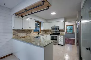 3442 Freedom Ln, Madison, WI 53718 - Photo 17