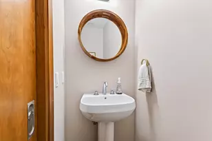 350 S Hamilton St, Madison, WI 53703 - Photo 23