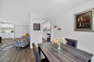 12980 W Bluemound Rd, Elm Grove, WI 53122 - Photo 11