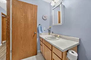 12980 W Bluemound Rd, Elm Grove, WI 53122 - Photo 25
