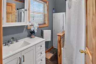 135 N Hancock St, Madison, WI 53703 - Photo 39