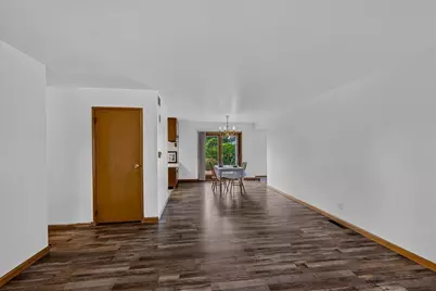33 Belmont Road, Madison, WI 53714 - Photo 7
