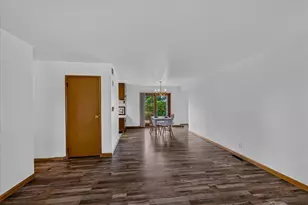 33 Belmont Rd, Madison, WI 53714 - Photo 7