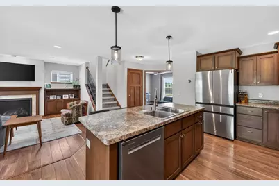 428 Sugar Maple Lane, Madison, WI 53593 - Photo 9