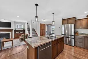 428 Sugar Maple Ln, Madison, WI 53593 - Photo 9