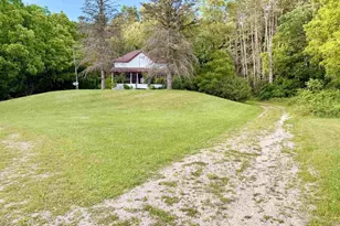 763 Bridge St, Wonewoc, WI 53968 - Photo 5