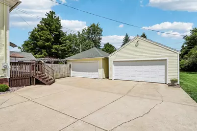 1401 Oakland Avenue, Janesville, WI 53545 - Photo 3