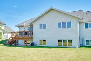 3140 Rebel Dr, Sun Prairie, WI 53590 - Photo 57