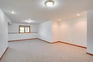 3140 Rebel Dr, Sun Prairie, WI 53590 - Photo 43