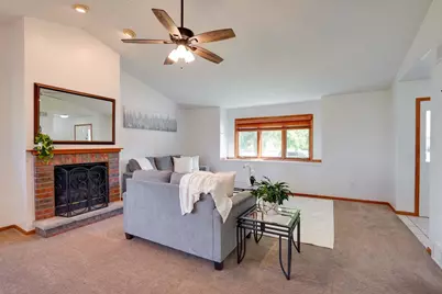 3140 Rebel Drive, Sun Prairie, WI 53590 - Photo 7