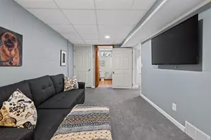 1718 Schlimgen Ave, Madison, WI 53704 - Photo 41